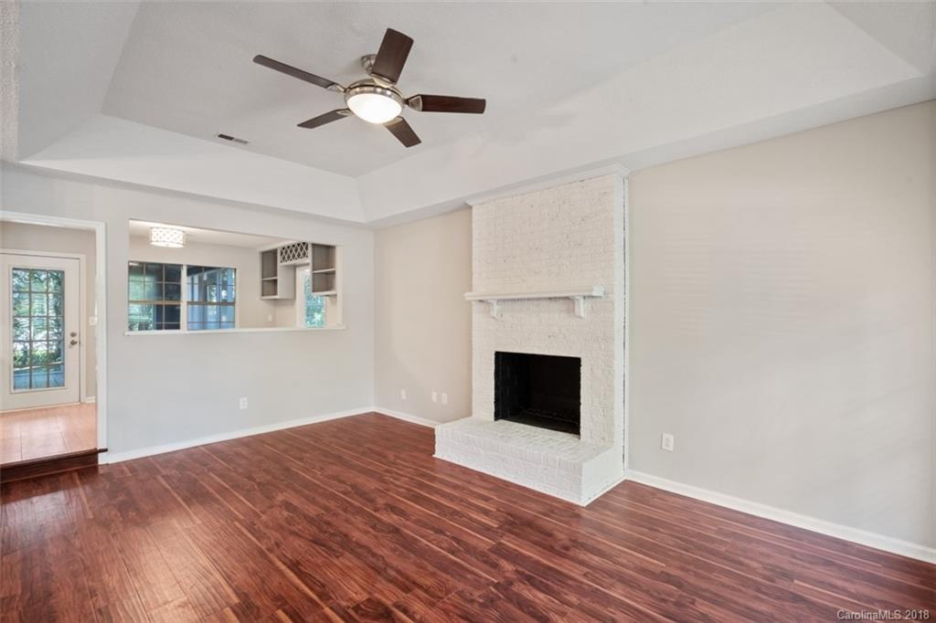 2401 Oak Leigh Drive Charlotte NC 28262