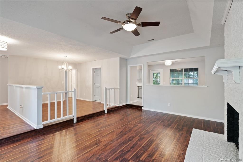 2401 Oak Leigh Drive Charlotte NC 28262