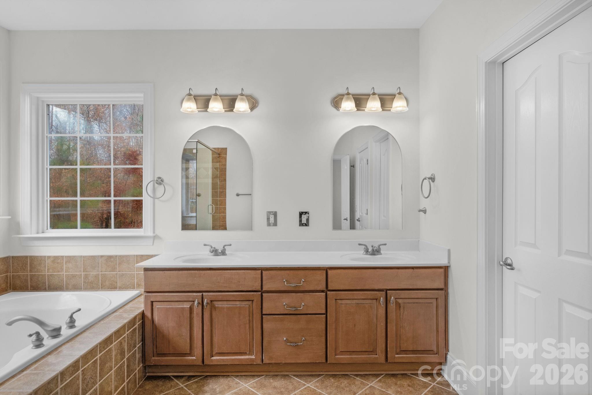 1300 Longleaf Court Matthews NC 28104