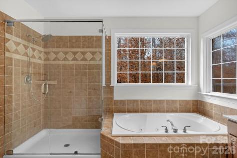 1300 Longleaf Court Matthews NC 28104