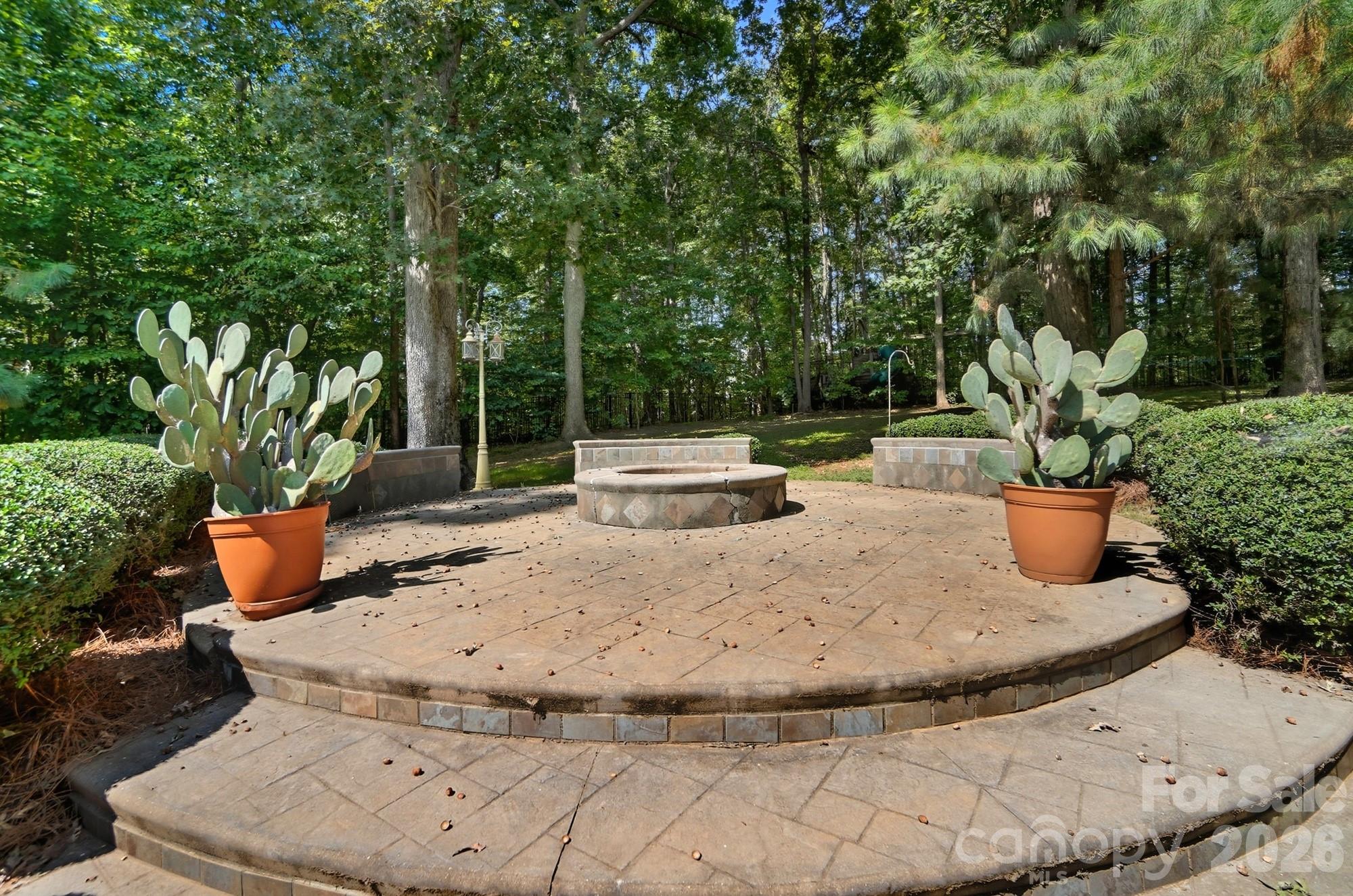 1300 Longleaf Court Matthews NC 28104