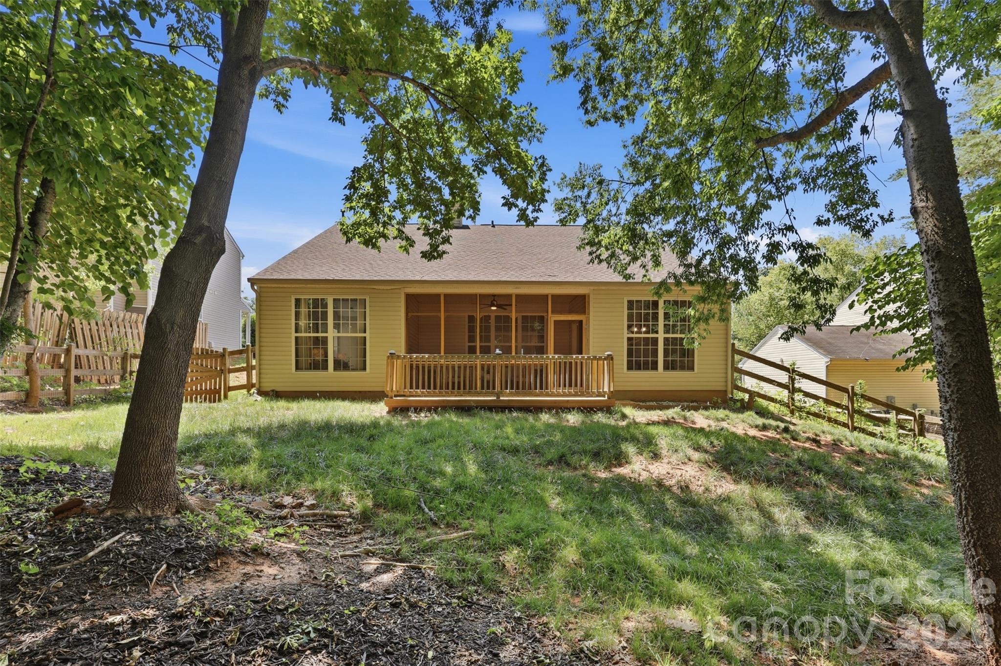 2454 Carmathen Road Charlotte NC 28269