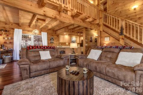 45 Ginger Lane Waynesville NC 28785