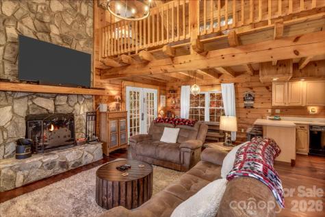45 Ginger Lane Waynesville NC 28785
