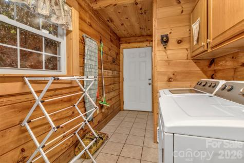 45 Ginger Lane Waynesville NC 28785