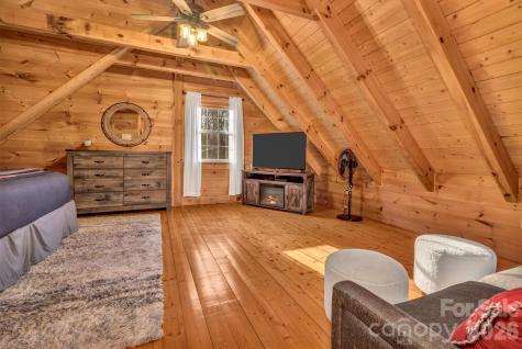 45 Ginger Lane Waynesville NC 28785