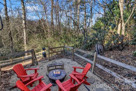 45 Ginger Lane Waynesville NC 28785