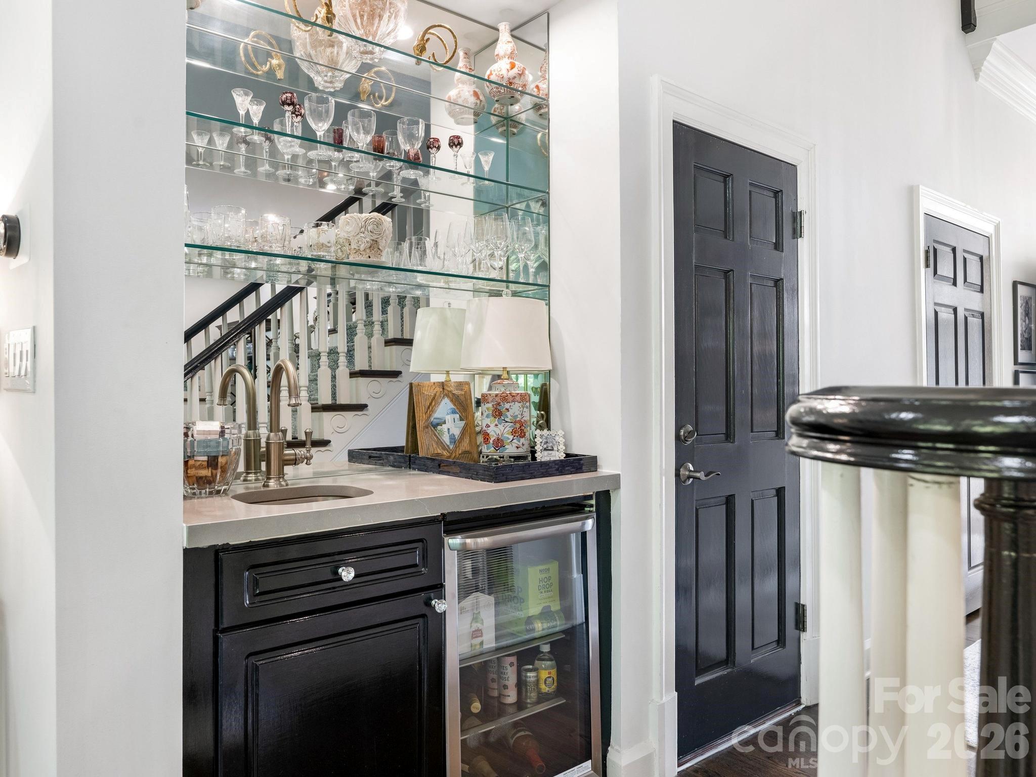 1232 Dilworth Crescent Row Charlotte NC 28203