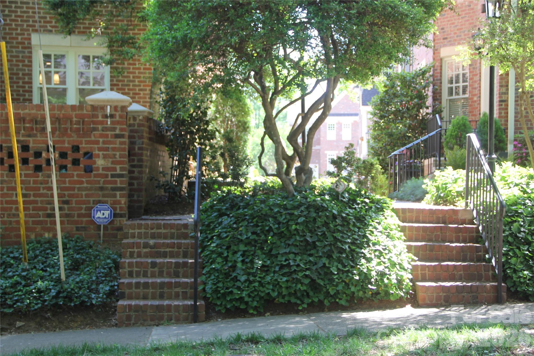 1232 Dilworth Crescent Row Charlotte NC 28203