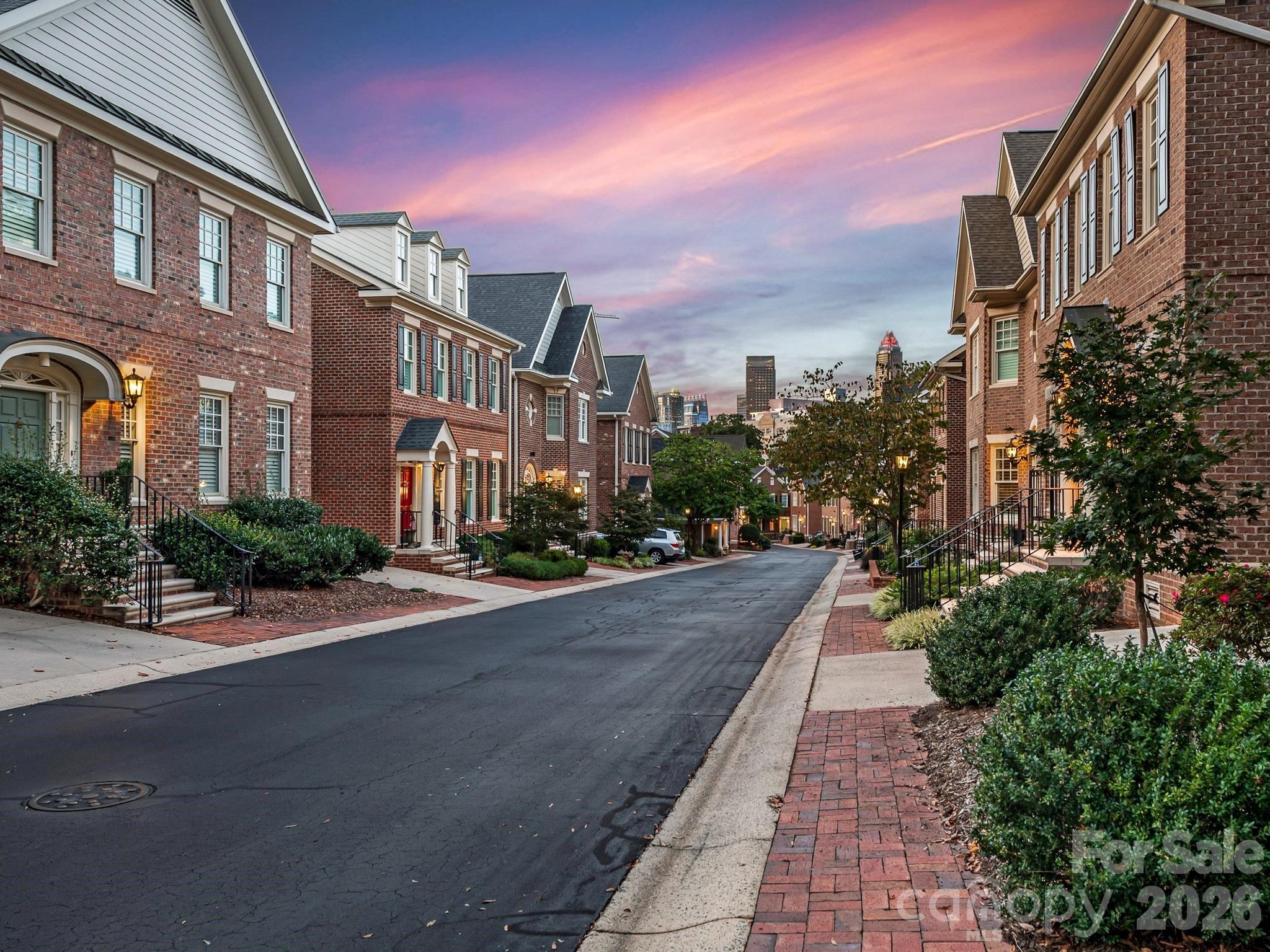 1232 Dilworth Crescent Row Charlotte NC 28203