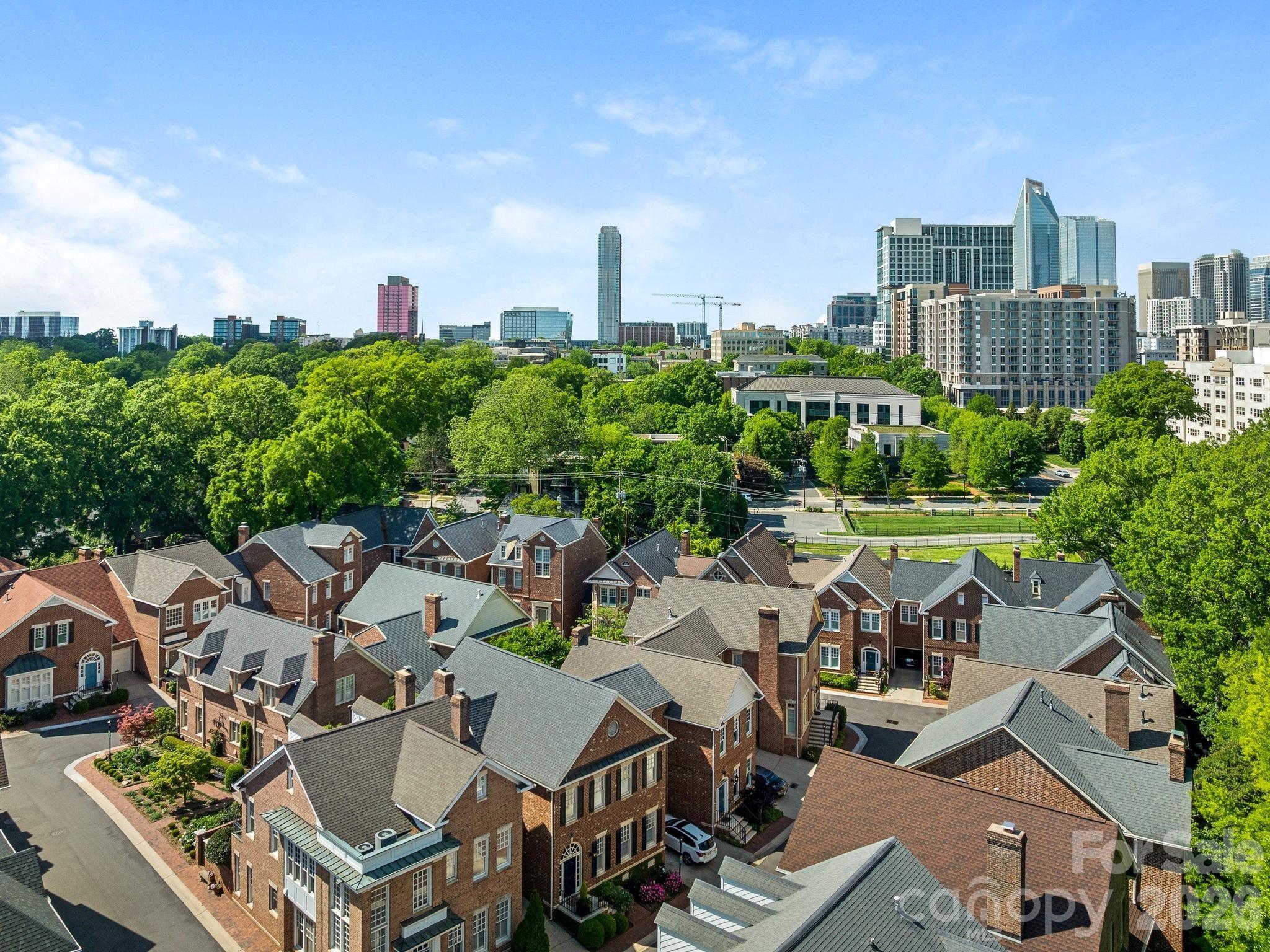 1232 Dilworth Crescent Row Charlotte NC 28203