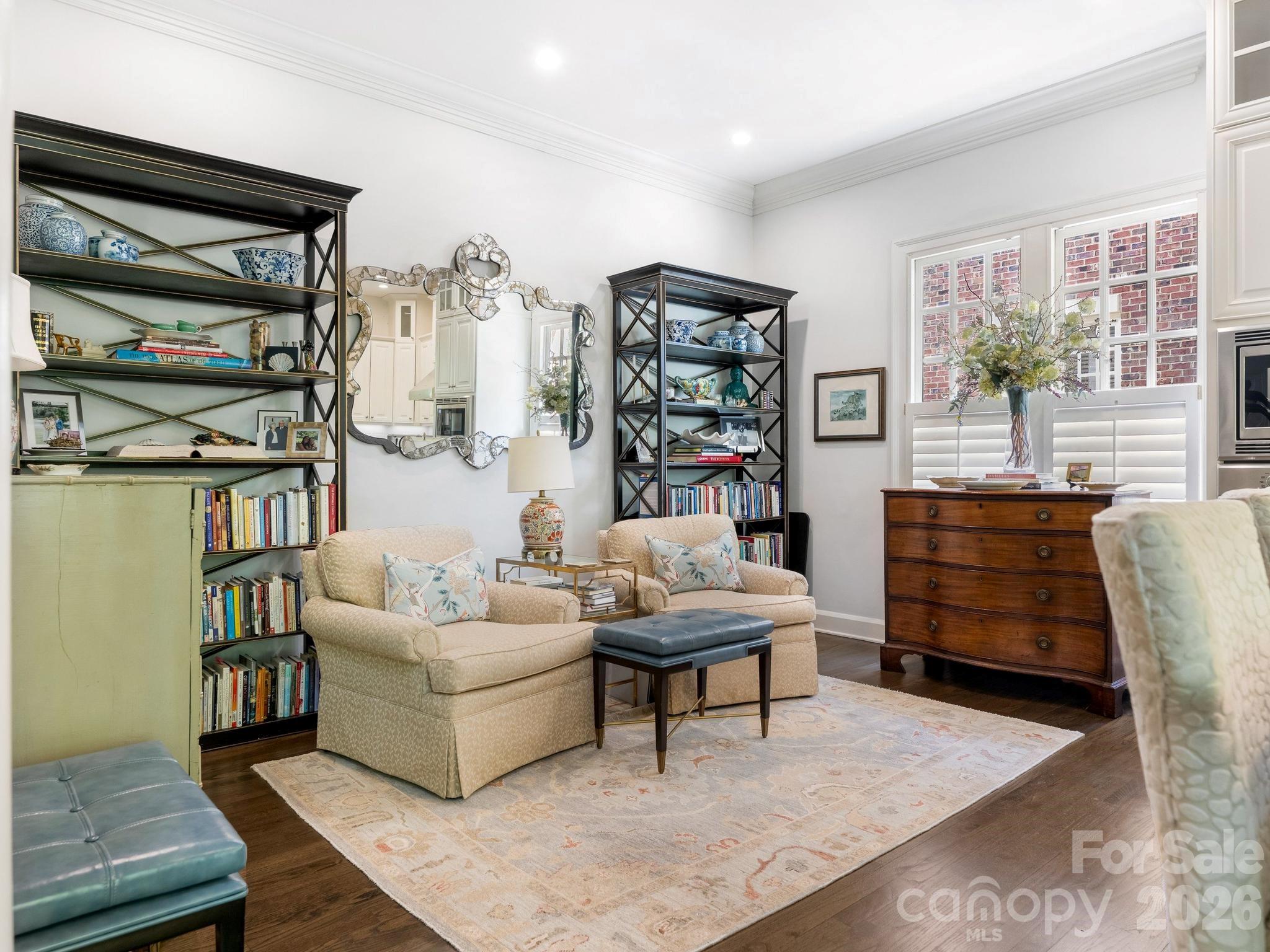 1232 Dilworth Crescent Row Charlotte NC 28203