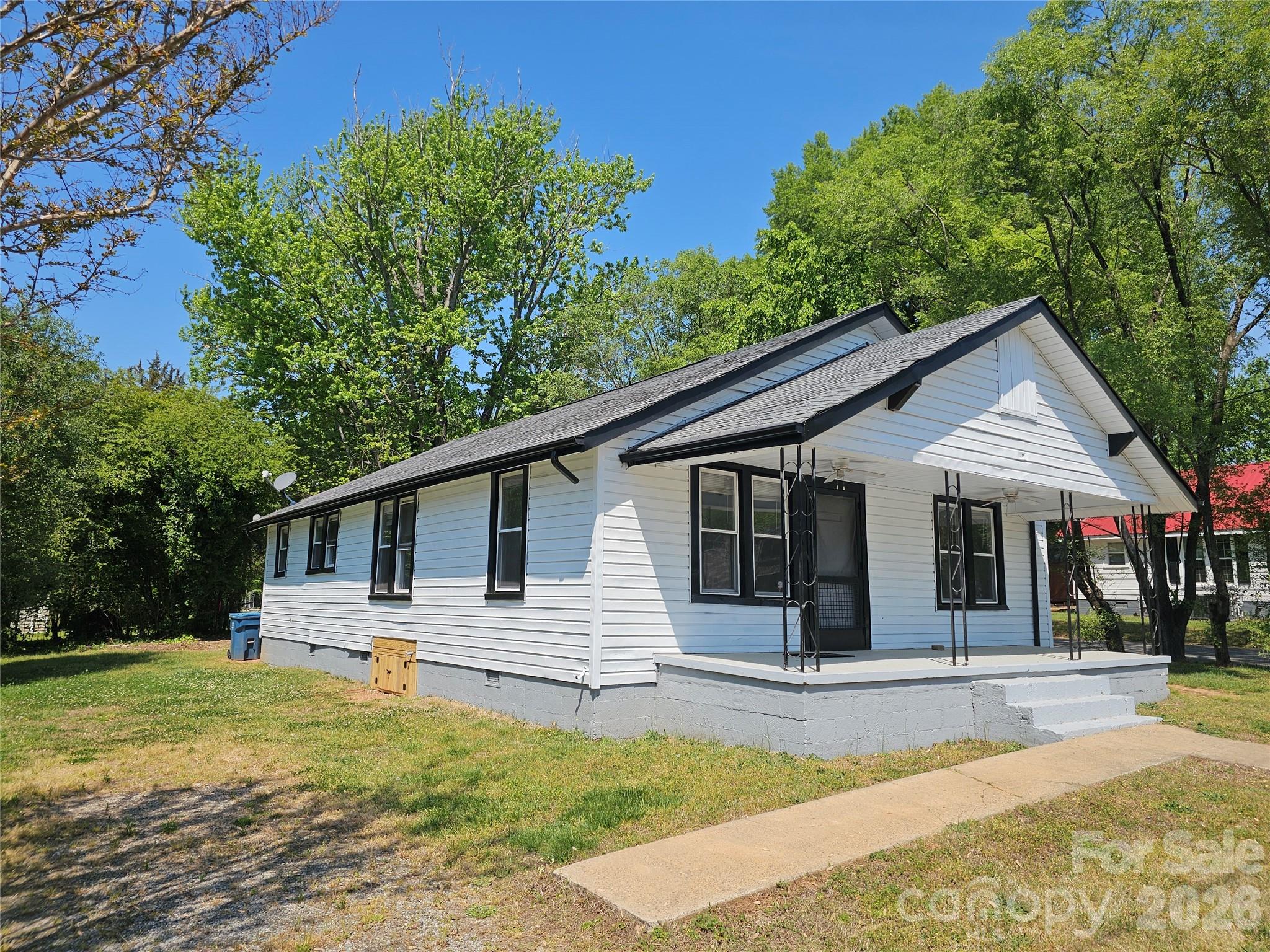 406 26th Street SW Hickory NC 28602