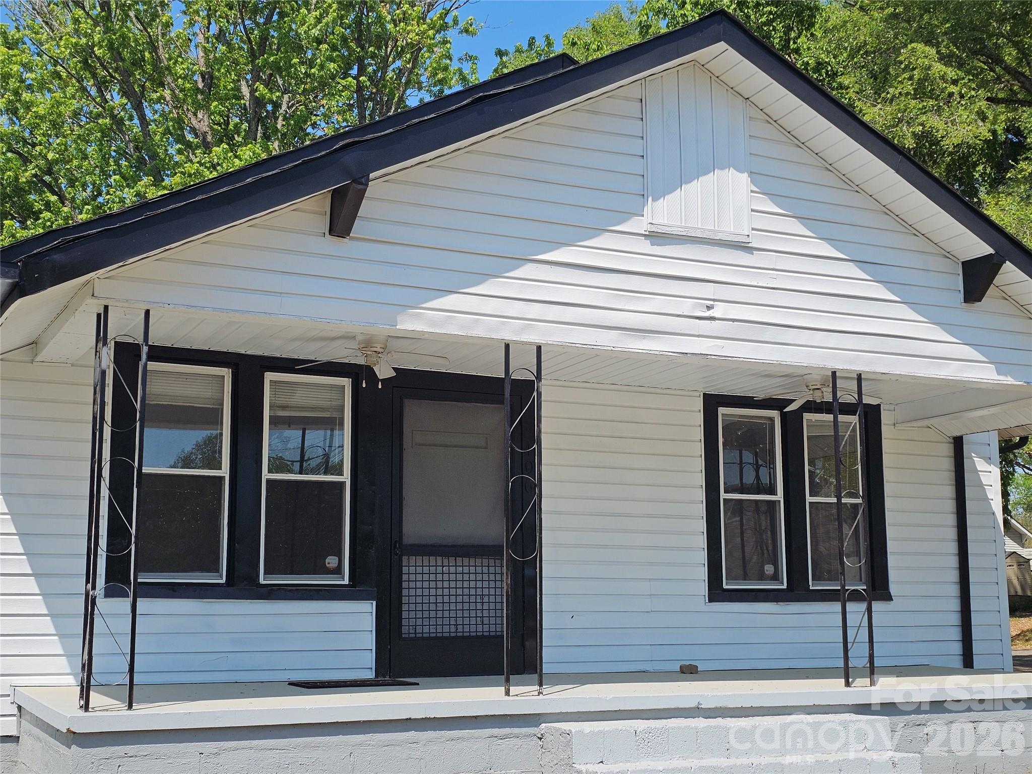 406 26th Street SW Hickory NC 28602
