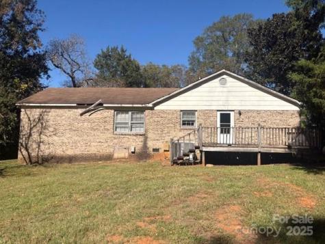 1728 Nc 109 Highway N Wadesboro NC 28170