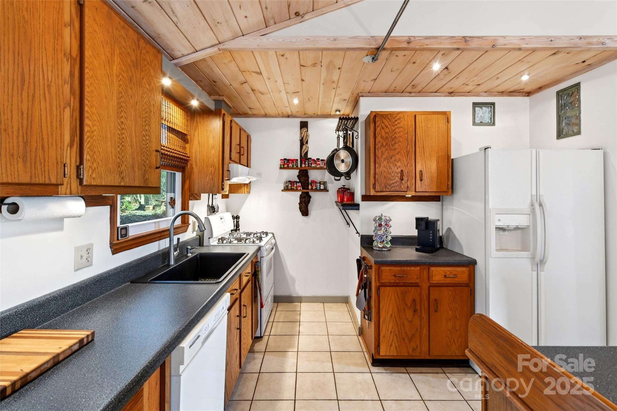 3107 Mckenzie Way N Old Fort NC 28762