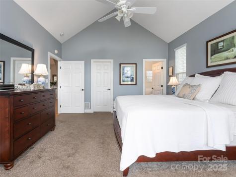 102 Silverrod Lane Asheville NC 28803