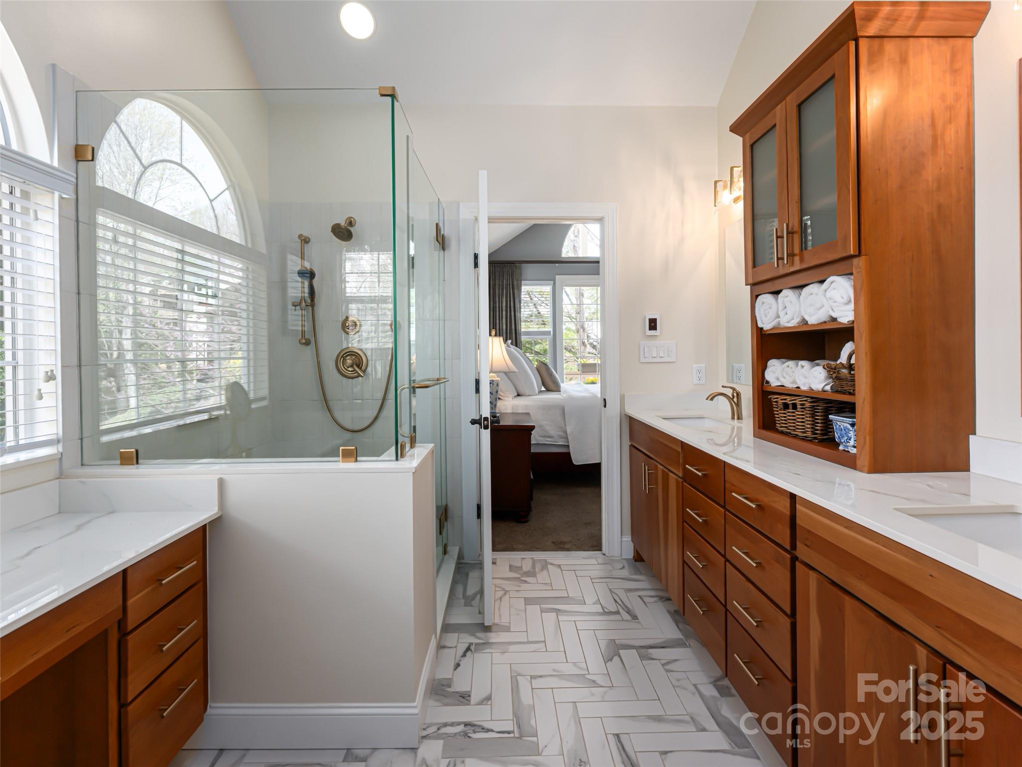 102 Silverrod Lane Asheville NC 28803