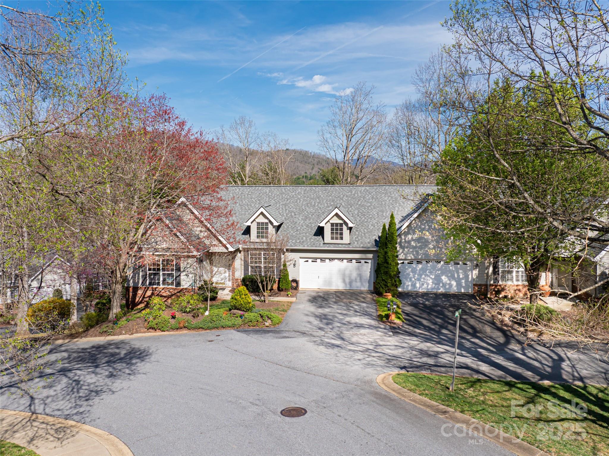 102 Silverrod Lane Asheville NC 28803