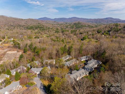 102 Silverrod Lane Asheville NC 28803