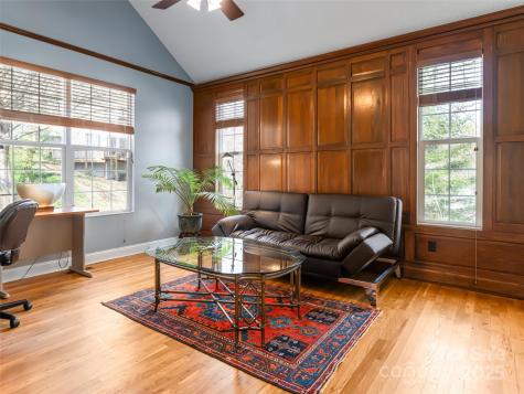 102 Silverrod Lane Asheville NC 28803