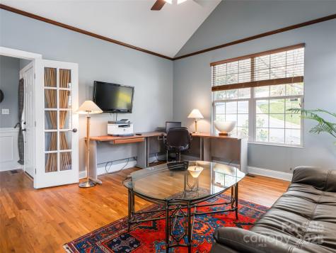 102 Silverrod Lane Asheville NC 28803