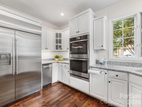 5619 Mountain Point Lane Charlotte NC 28216