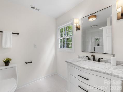 5619 Mountain Point Lane Charlotte NC 28216