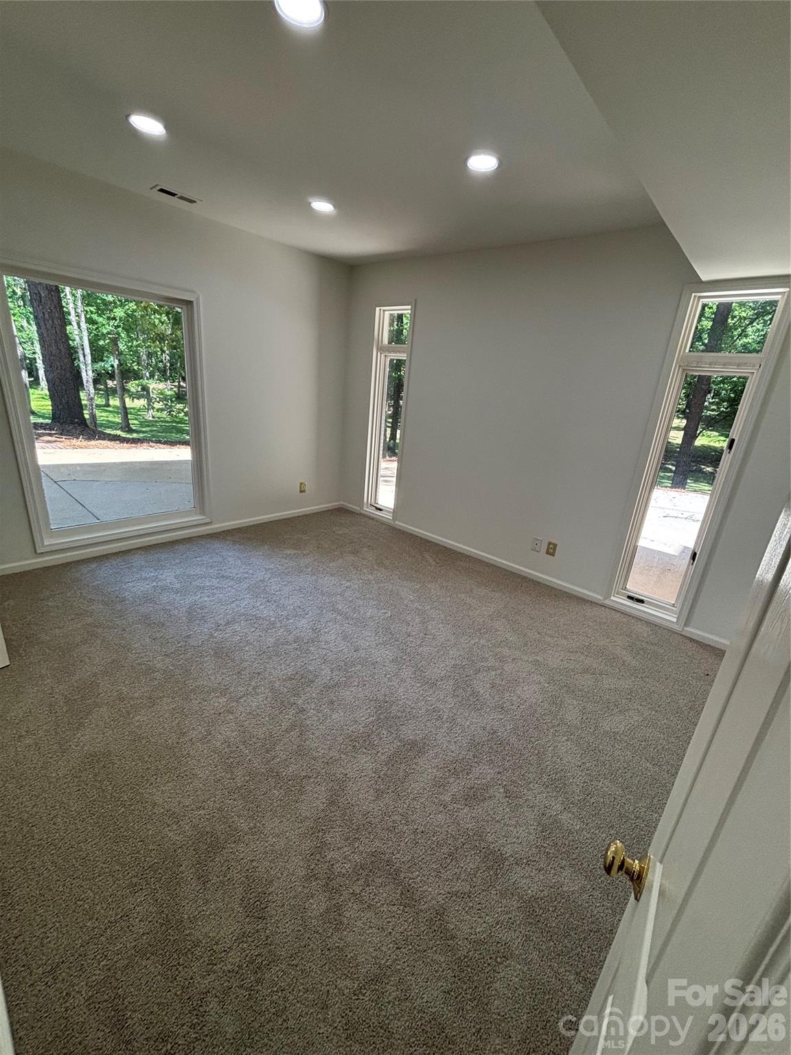 5619 Mountain Point Lane Charlotte NC 28216
