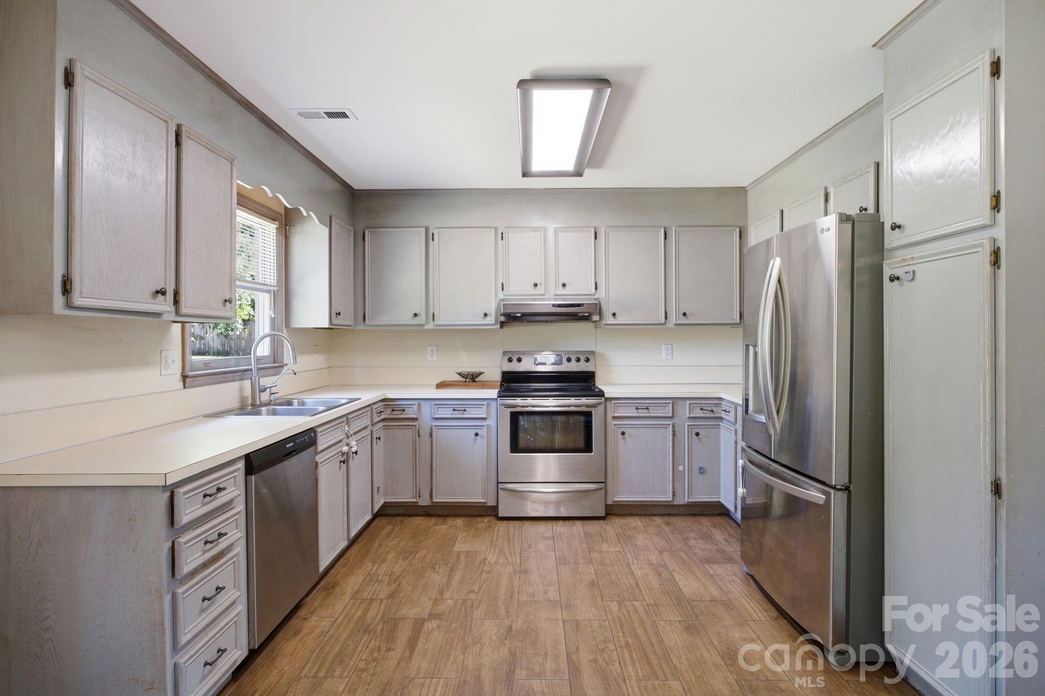 129 Salem Meadow Drive Statesville NC 28625