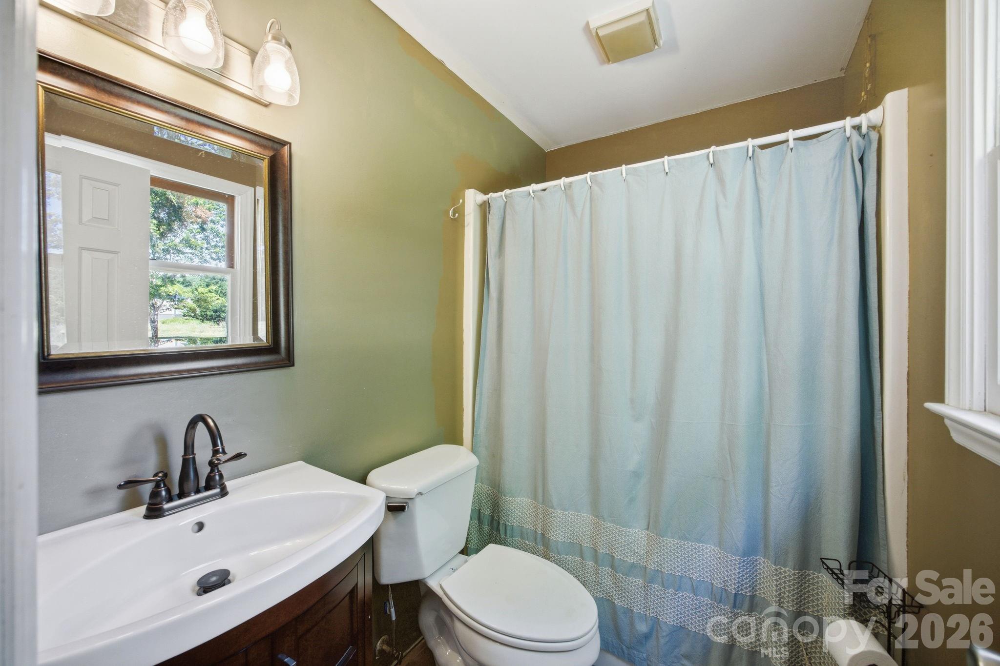 129 Salem Meadow Drive Statesville NC 28625