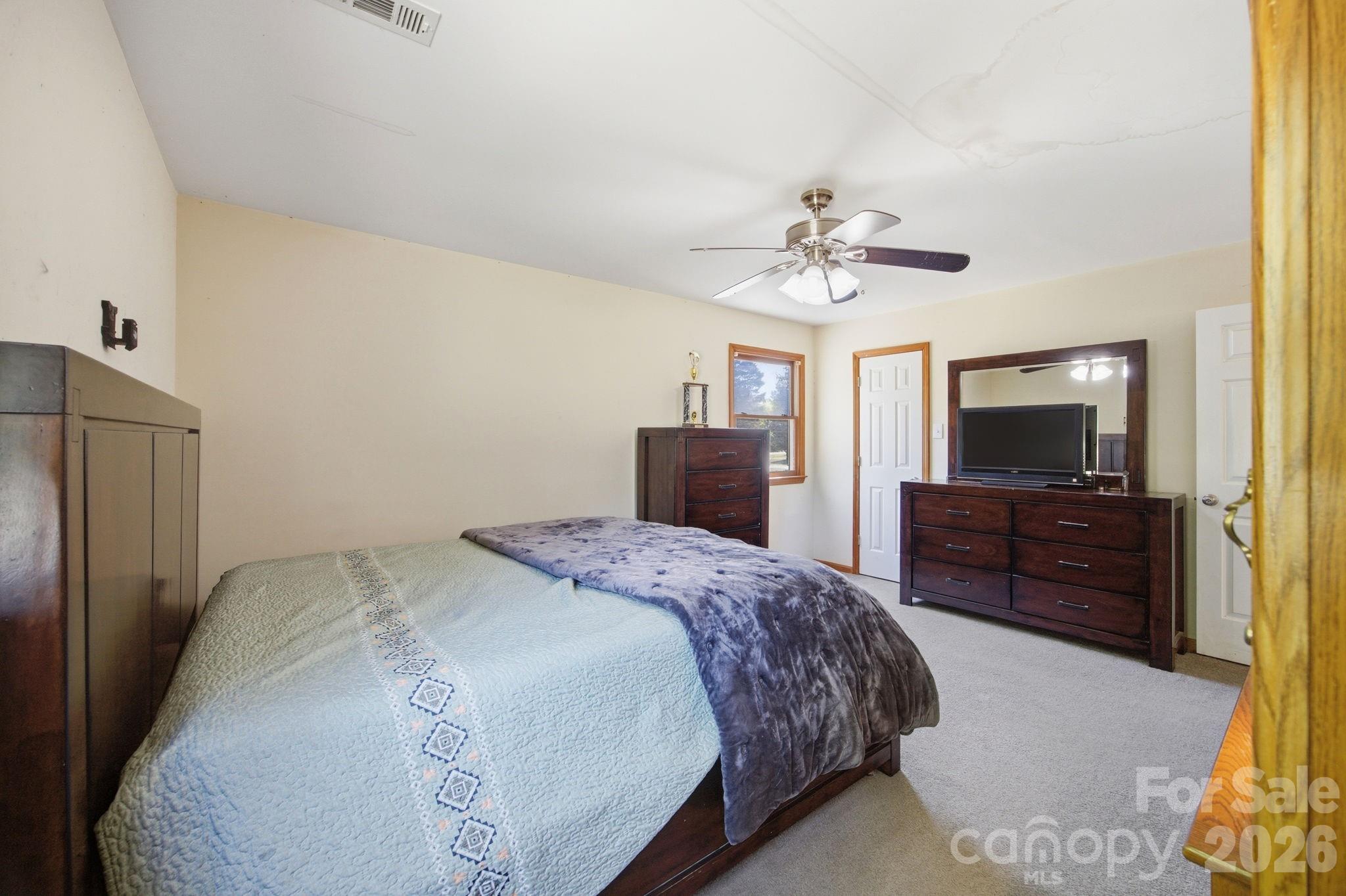 129 Salem Meadow Drive Statesville NC 28625