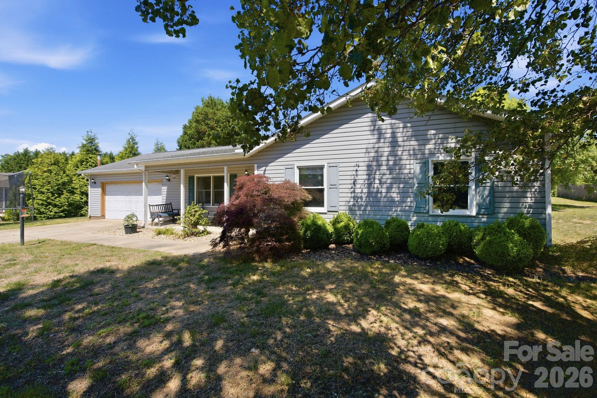 129 Salem Meadow Drive Statesville NC 28625
