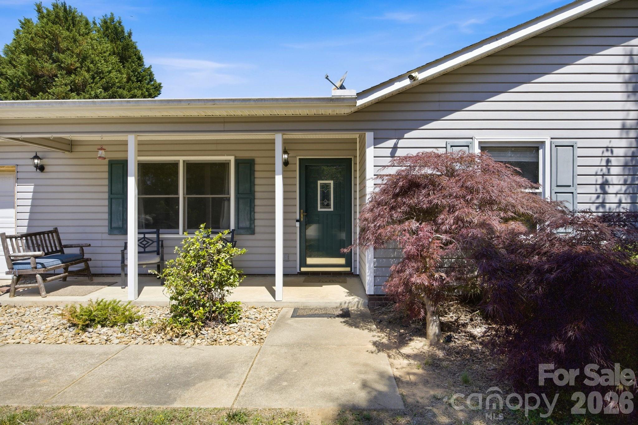 129 Salem Meadow Drive Statesville NC 28625