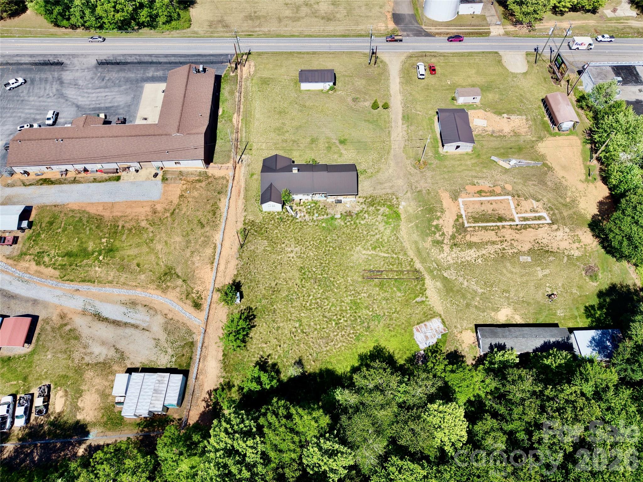 1263 Nc 16 Highway N Taylorsville NC 28681