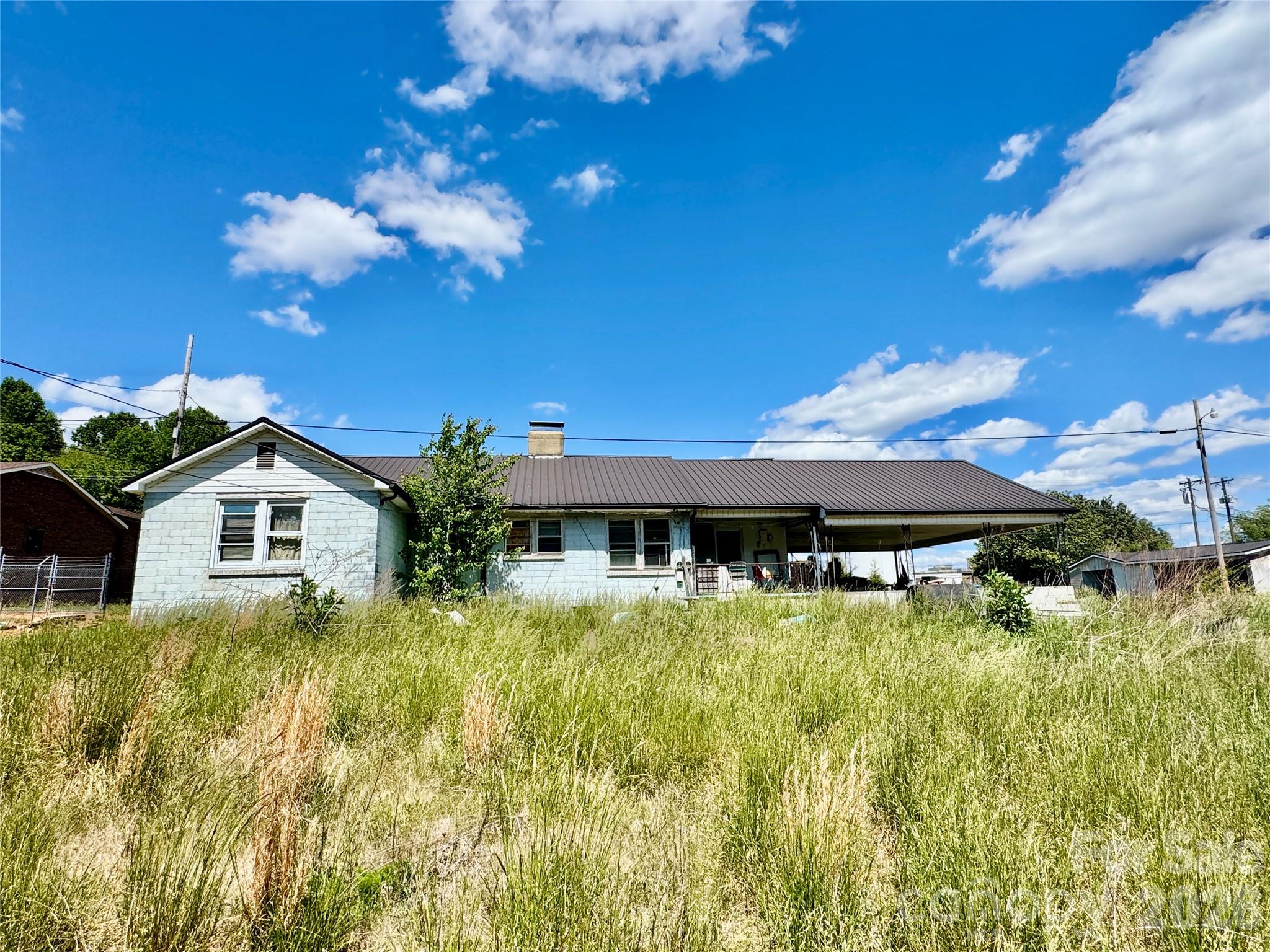 1263 Nc 16 Highway N Taylorsville NC 28681