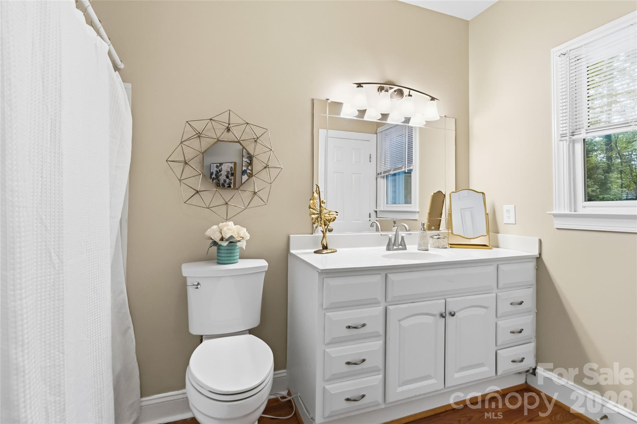 325 Enchanted Drive Matthews NC 28104