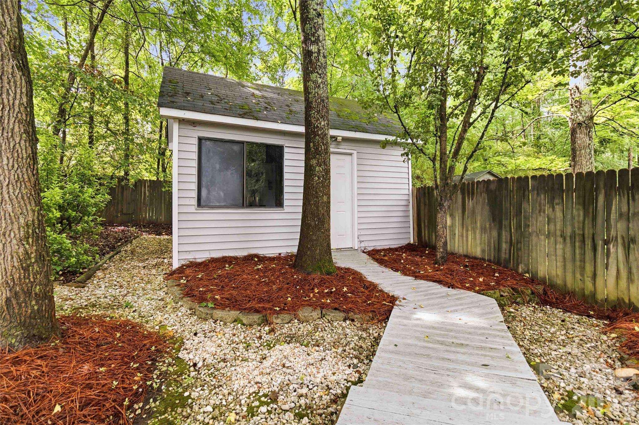 325 Enchanted Drive Matthews NC 28104