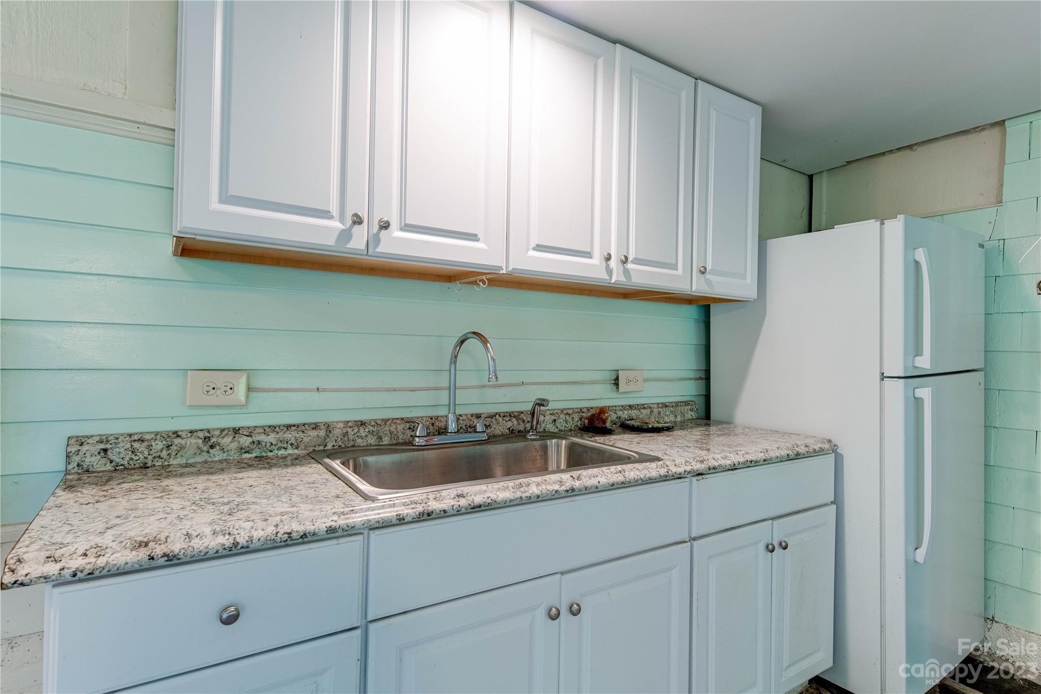 655 New Haw Creek Road Asheville NC 28805