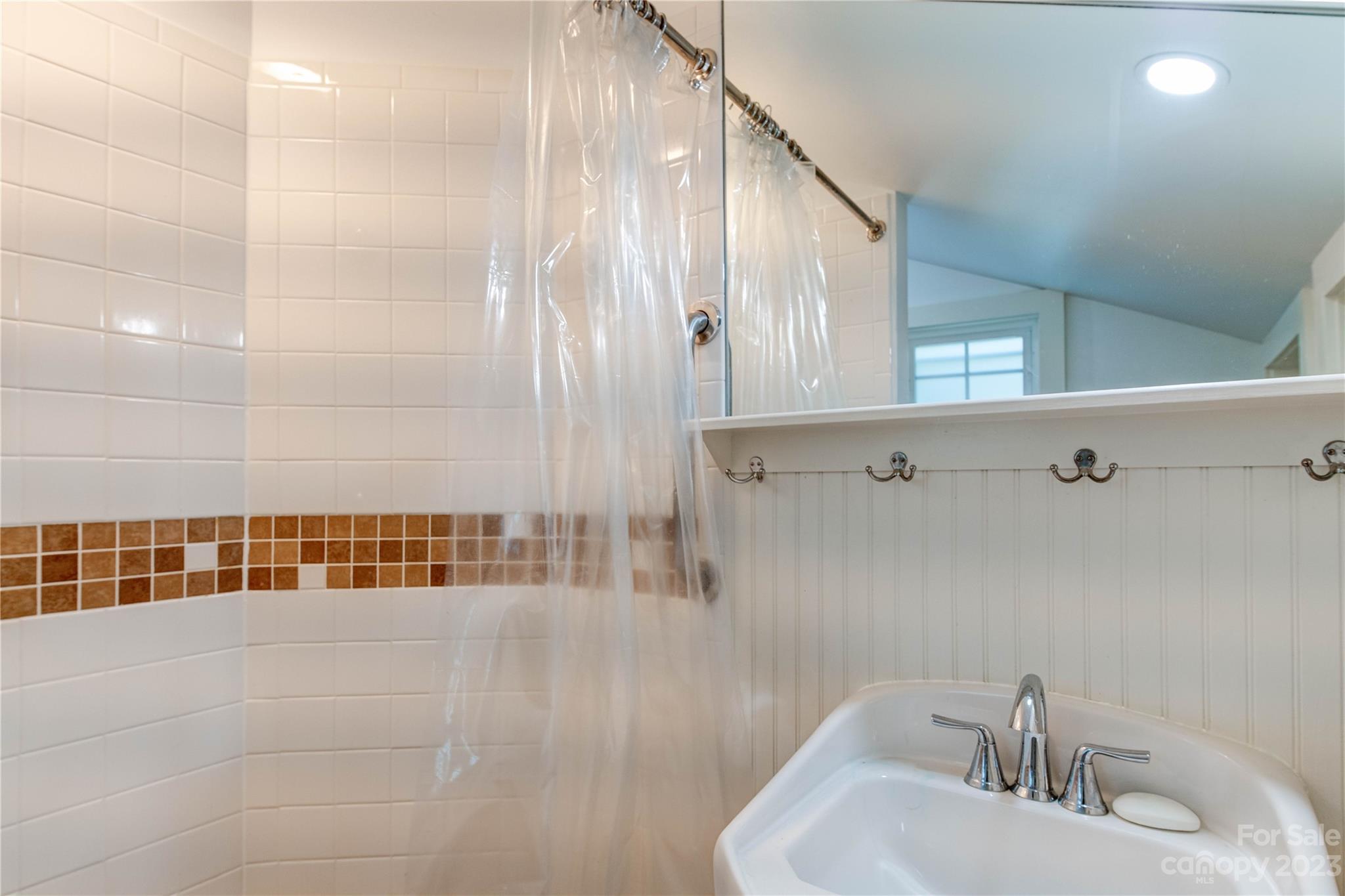 655 New Haw Creek Road Asheville NC 28805