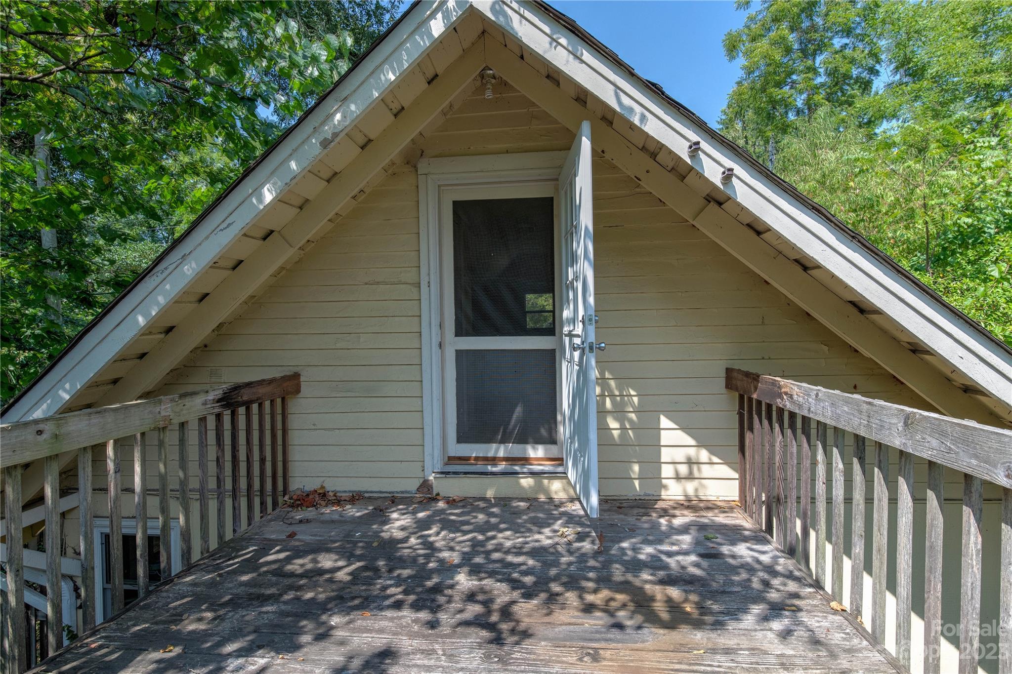655 New Haw Creek Road Asheville NC 28805