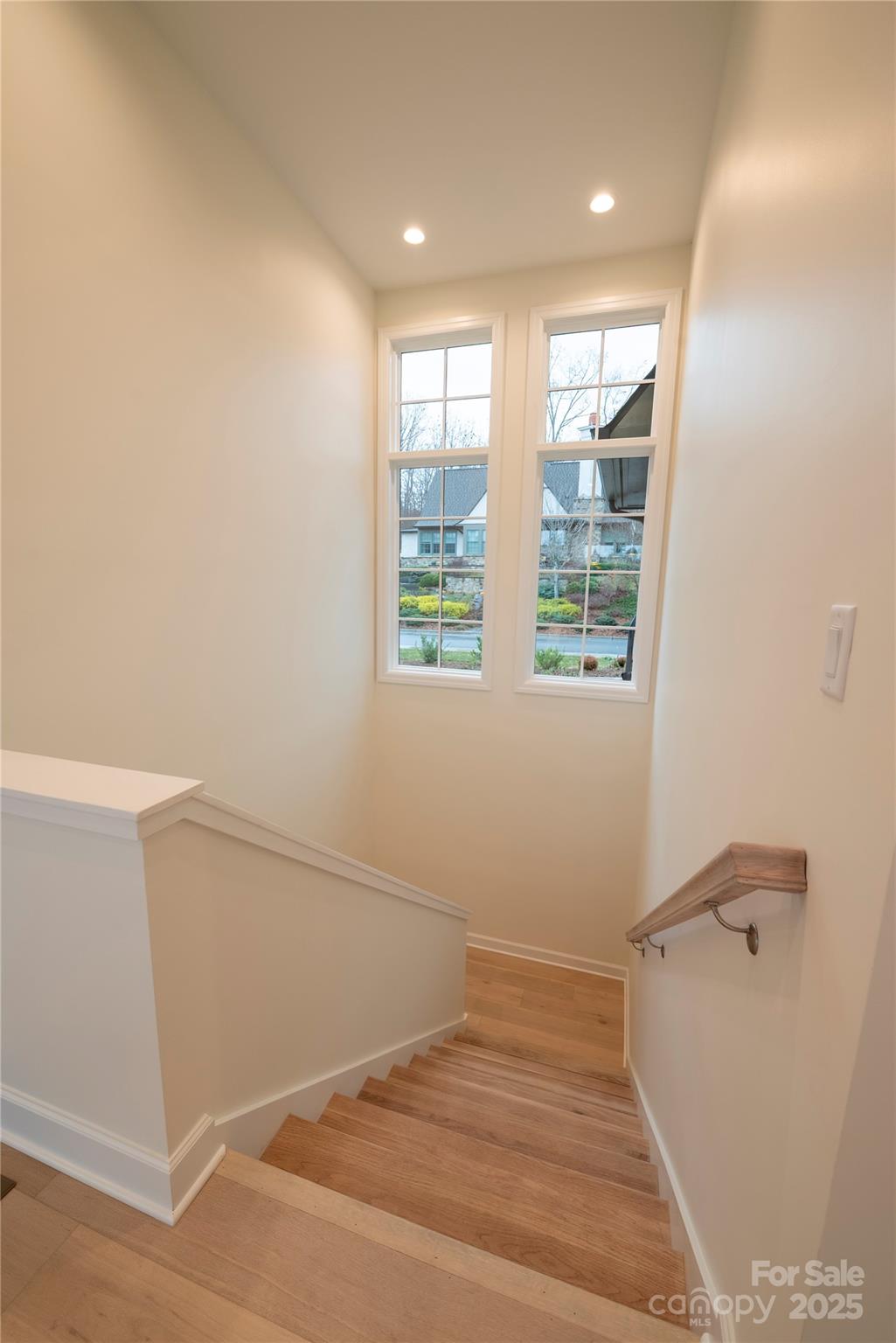 15 Evian Court Asheville NC 28804