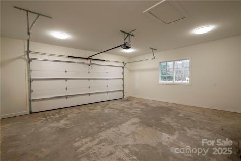 15 Evian Court Asheville NC 28804