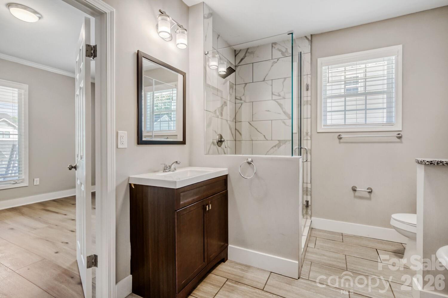 1521 Hawthorne Lane Charlotte NC 28205