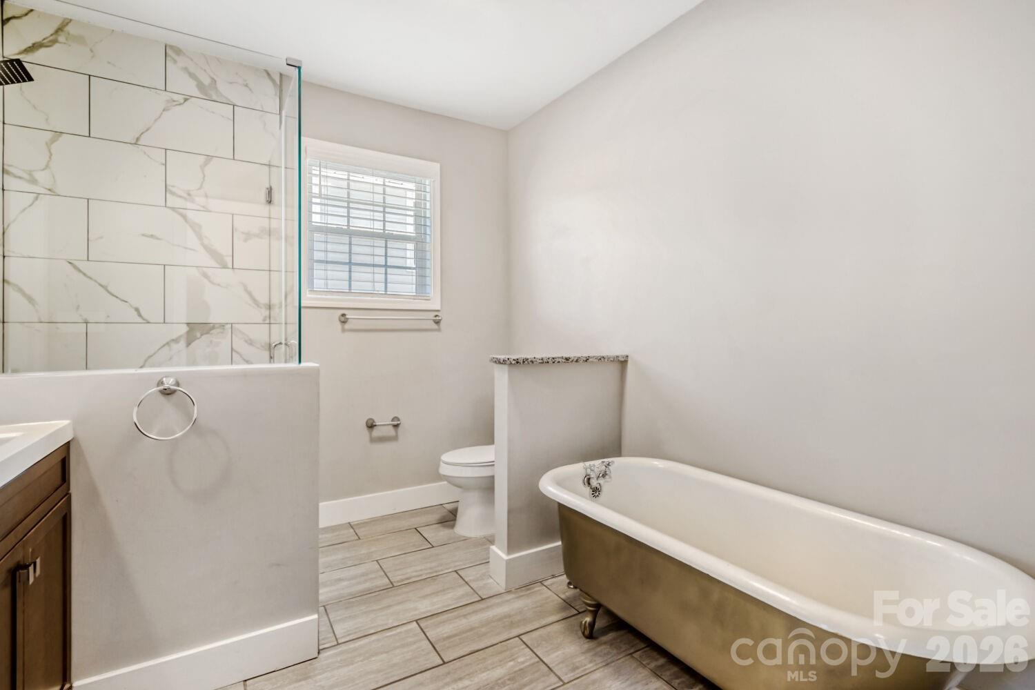 1521 Hawthorne Lane Charlotte NC 28205