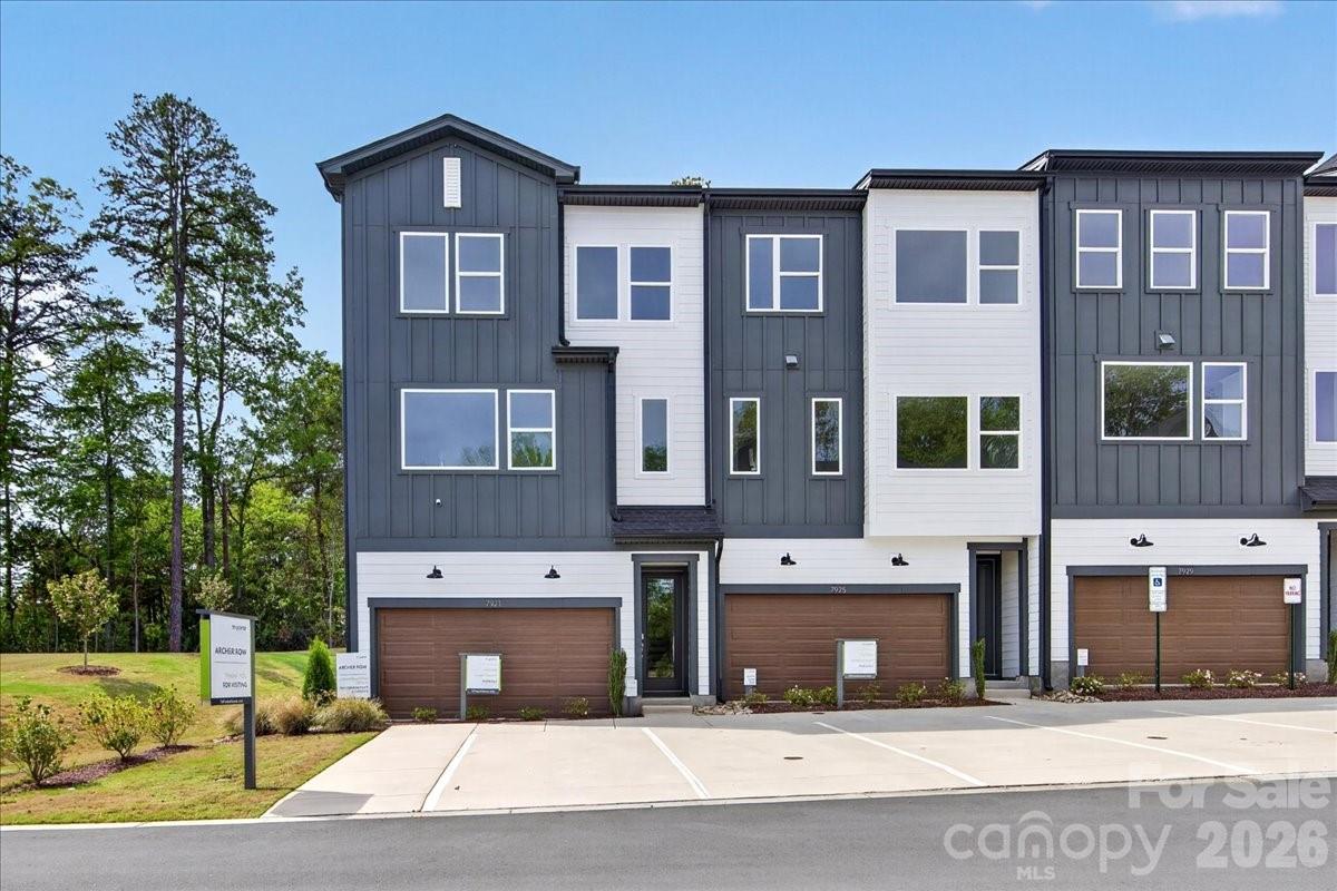 7921 Cedarsmith Court Charlotte NC 28217
