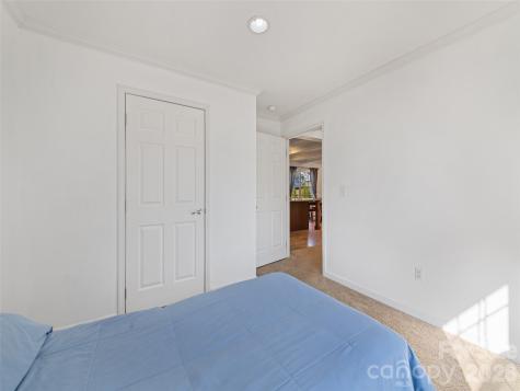 10 Enochs Way Fletcher NC 28732