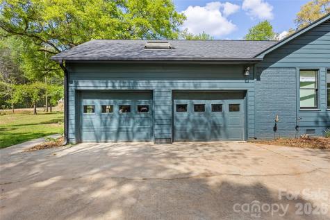12811 Moores Chapel Road Charlotte NC 28214