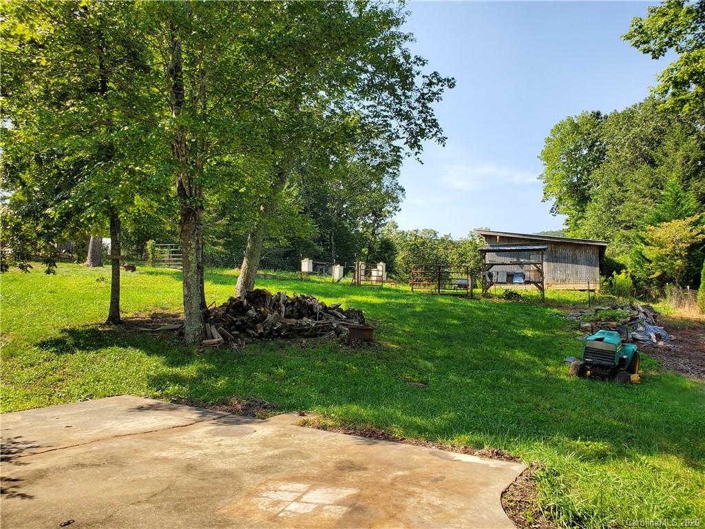 69 Pine Top Drive Marion NC 28752