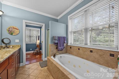 40 Mountain Shadows Drive Leicester NC 28748